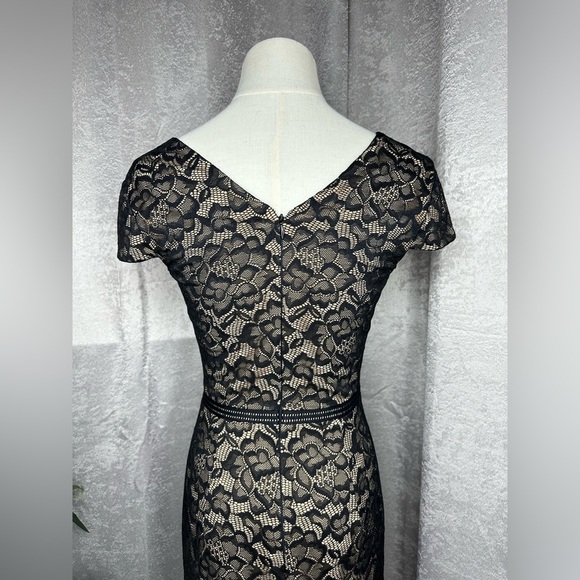 NEW Dress The Population Jaleah Cap Sleeve Faux Wrap Lace Dress in Black Nude S - Picture 8 of 12